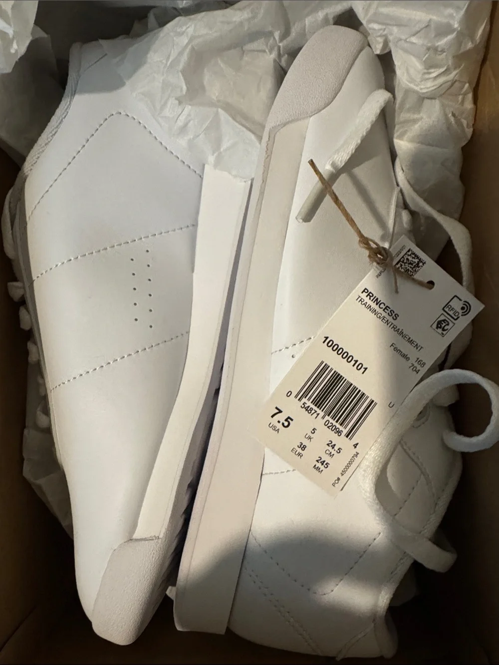 Brand New Reebok Princess Women’s Sneakers – White – Size 7.5